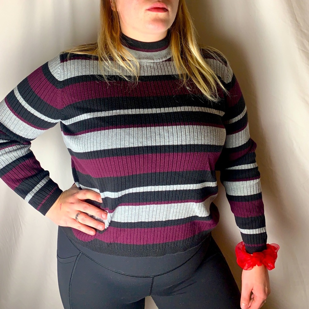 Long Sleeve Turtle Neck Sweater 🐢